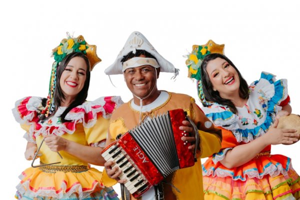 [Arraialzinho Kids: Grupo Pé de Lata agita o São João do Salvador Norte]