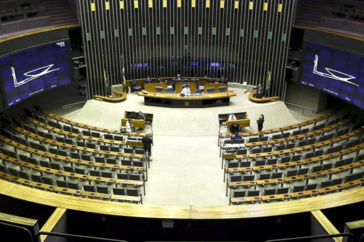 Câmara dos Deputados adota medidas preventivas contra o coronavírus