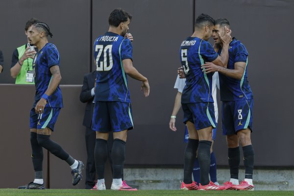 [Brasil vence Egito no último teste para Copa do Mundo ]