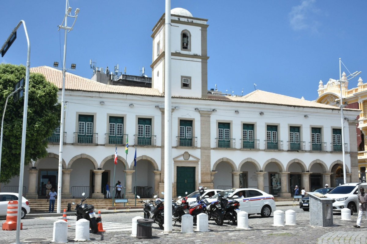 Câmara de Salvador debate LDO 2027 em audiência pública