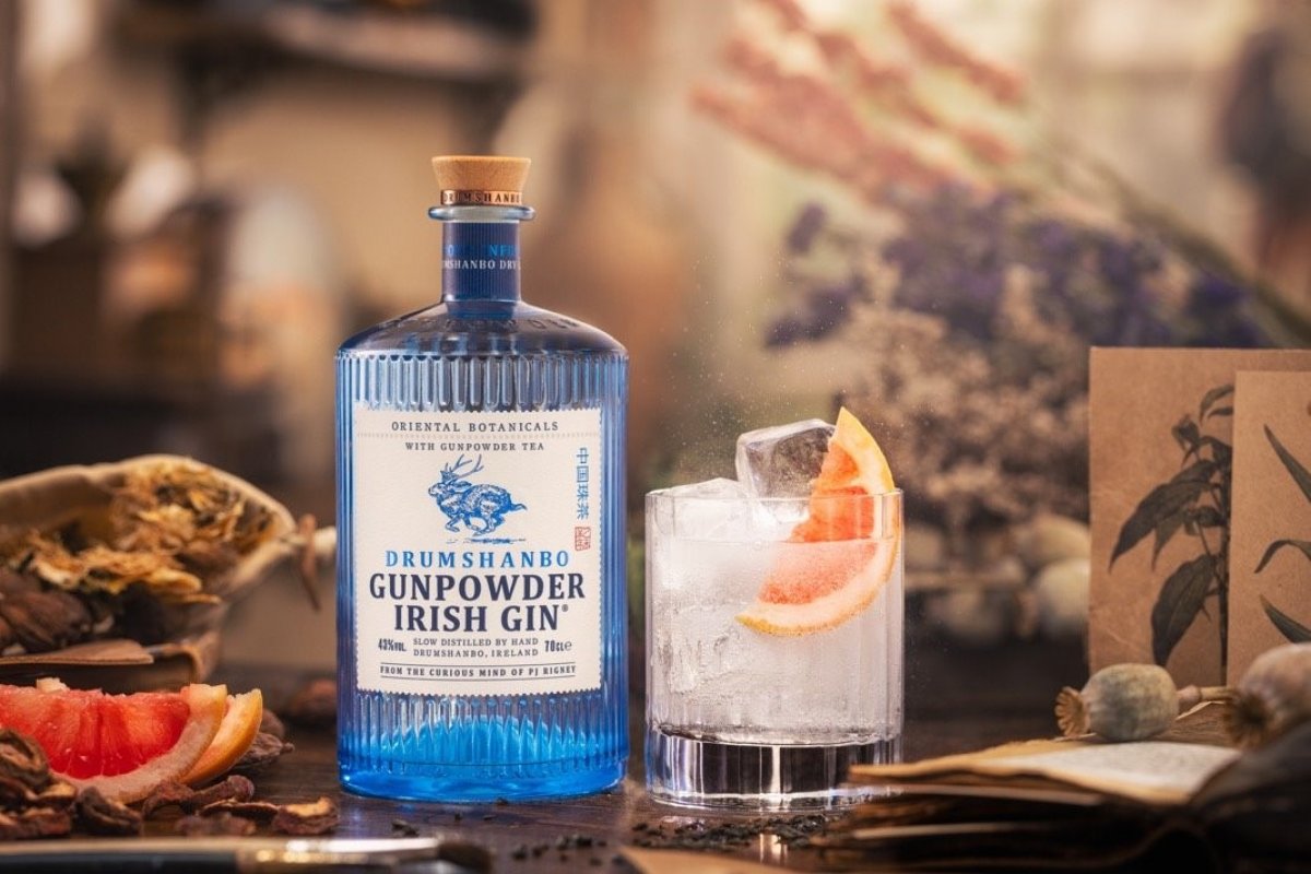 No dia Internacional do Gin, conheça três drinks deliciosos para preparar e saborear! 