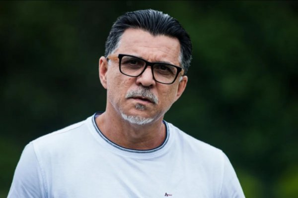 [Defesa esclarece prisão de Ricardo Rocha e diz que o ex-jogador já foi liberado]