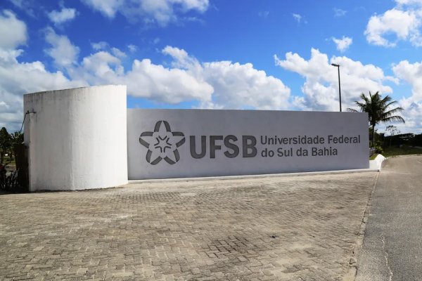 [UFSB abre 25 vagas em três campi para professores substitutos; veja como se inscrever]