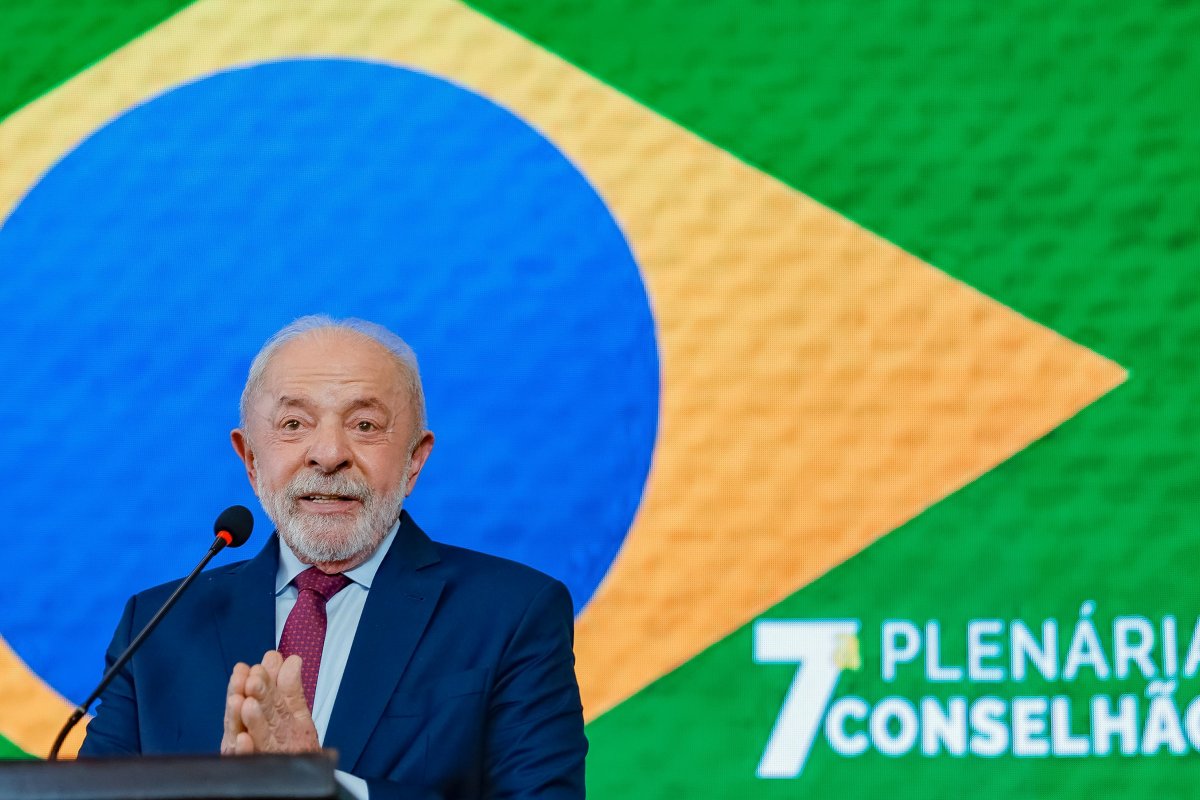 Lula pretende chegar mais cedo ao G7 para tentar encontro com Trump