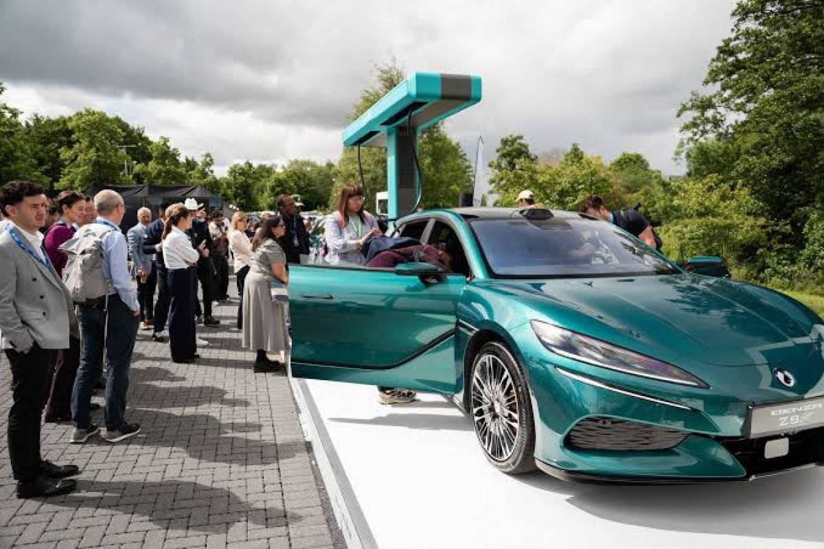 BYD instala primeiro supercarregador na Europa: modelo virá ao Brasil