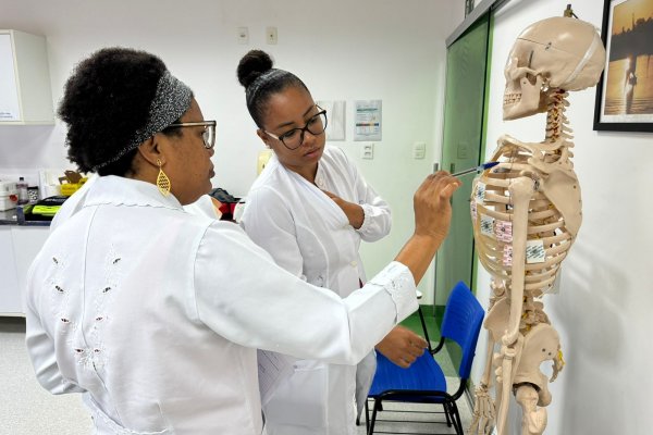 [Instituto abre seleção para curso técnico em Enfermagem com bolsas gratuitas em Salvador]