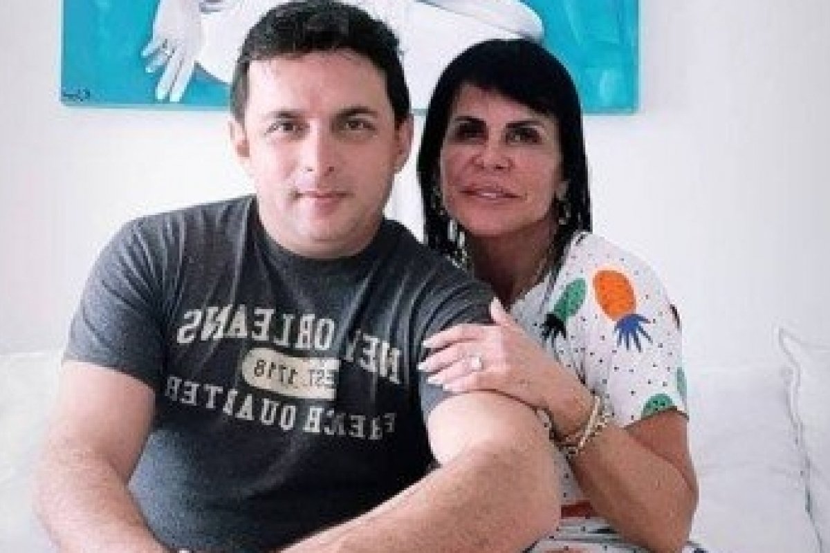 Gretchen está conhecendo saxofonista