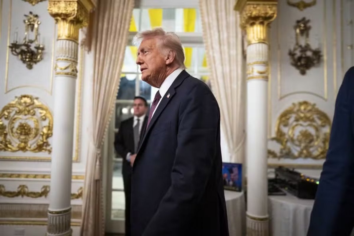 Trump intensifica ataques contra jornalistas após pesquisas registrarem queda de popularidade