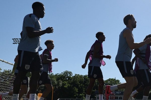 [Cidade base da Inglaterra durante Copa do Mundo recebe alerta de tornado]