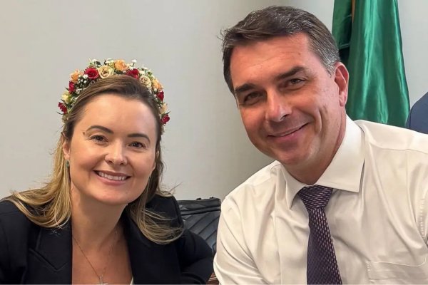 [Vídeo: votada como possível vice de Flávio Bolsonaro, deputada Júlia Zanata se diz 