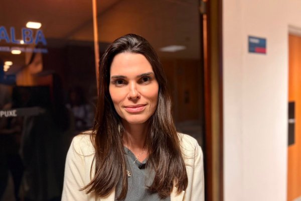 [Por unanimidade, Alba aprova Camila Negromonte para cargo de conselheira do TCM]