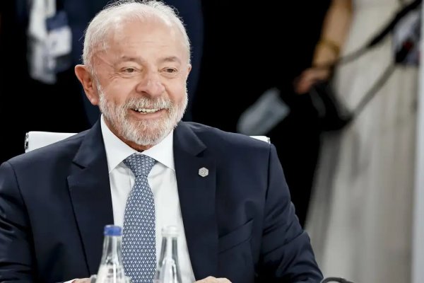 [Lula sugere contratar Messi e minimiza empate do Brasil com Marrocos]