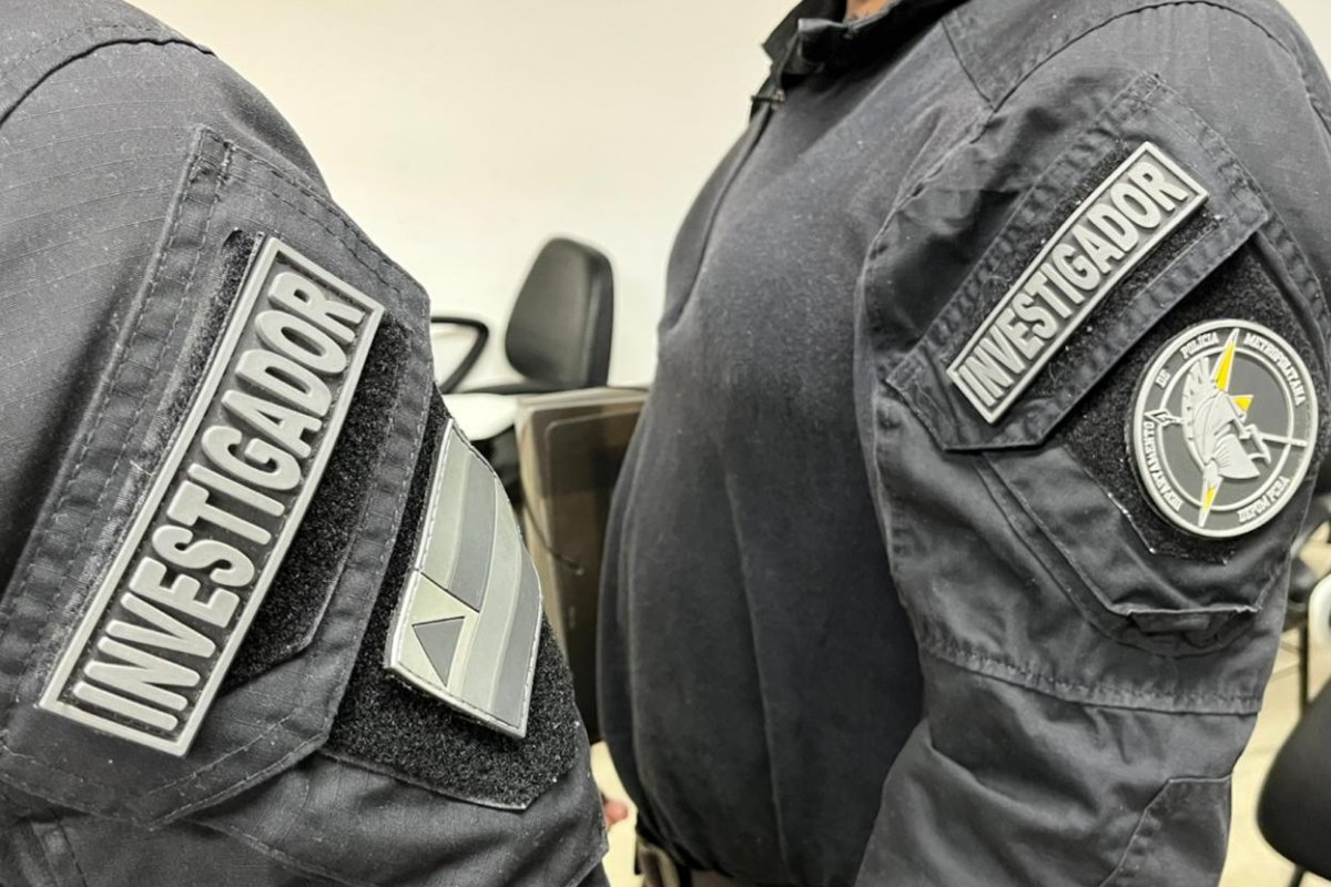 Grupo que atraia vítimas por aplicativos de relacionamento para praticar extorsões é alvo de operação da policial em Salvador 