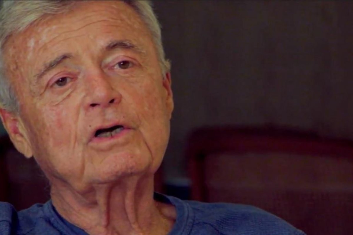 Ex-presidente da CBF, Ricardo Teixeira aparece abatido em entrevista