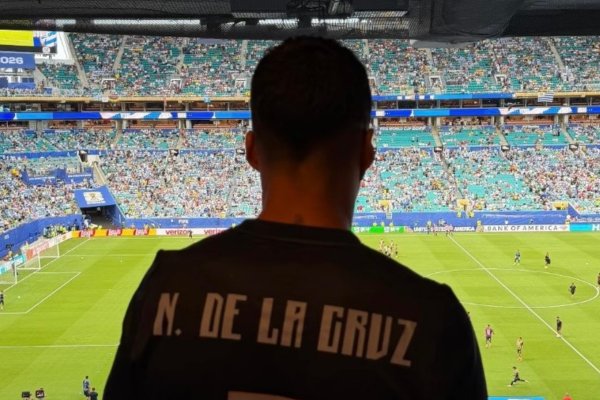 [Sem Suárez, Uruguai revive fantasma em Copas do Mundo ]