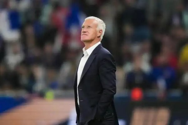 [Técnico da França não comandará última rodada da Copa após morte da mãe]