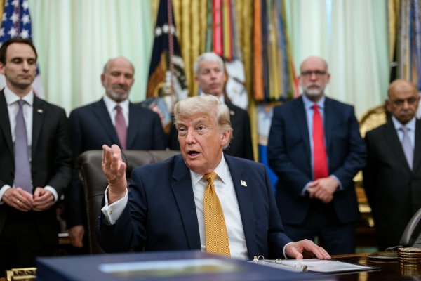 Trump compartilha texto que diz que eleição do Brasil é um dos [Trump compartilha texto que diz que eleição do Brasil é um dos