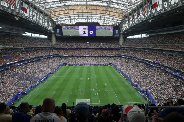 [Regras para cobranças de pênalti podem mudar ainda durante a Copa; entenda]