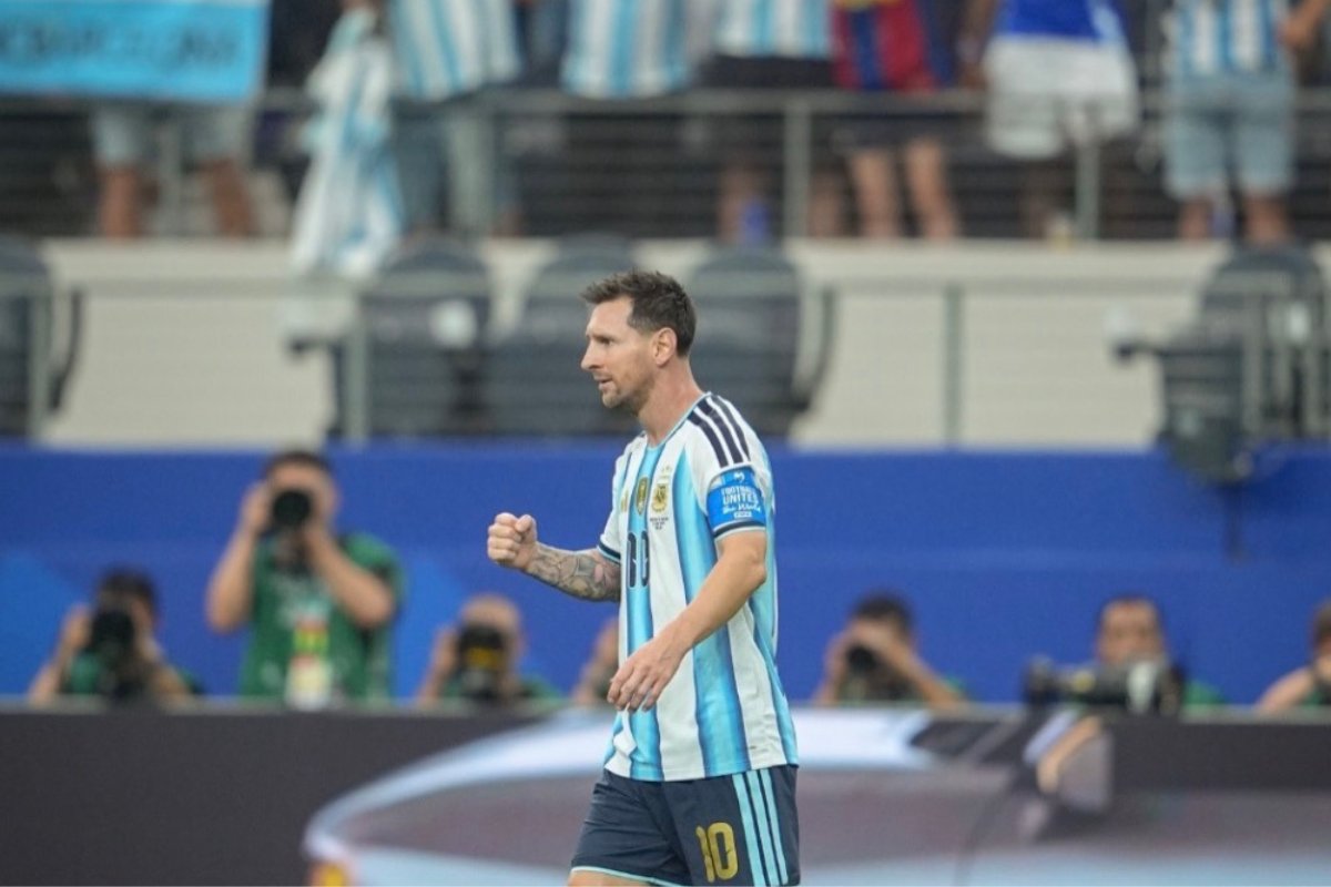 Messi já bateu quase todos os recordes, mas a Copa ainda lhe reserva marcas