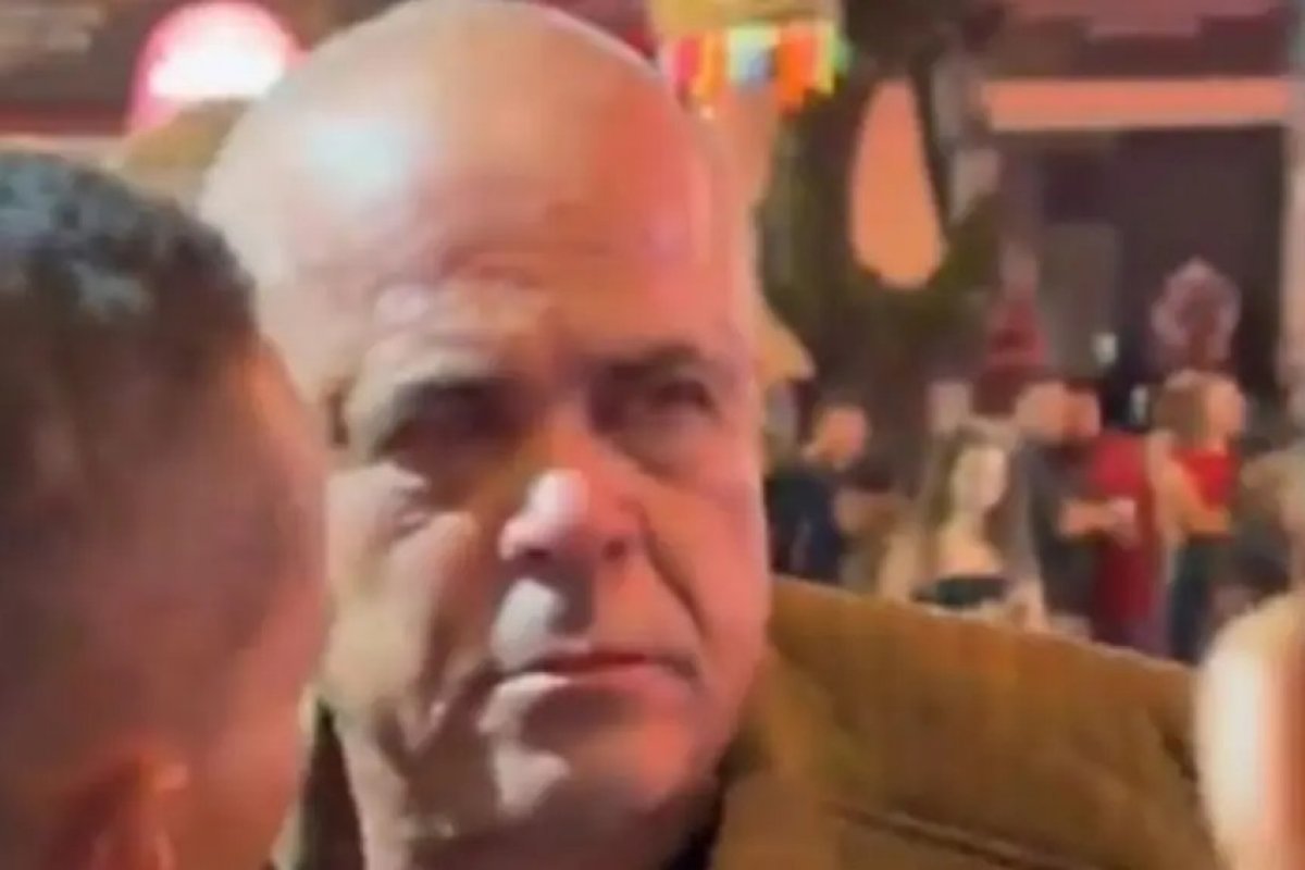 Ex-prefeito de Apuarema relata que foi agredido durante show junino por integrantes do grupo do atual gestor 