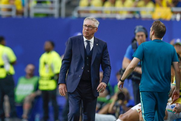 [Ancelotti celebra atuação sólida, mas pede calma para próxima fase]