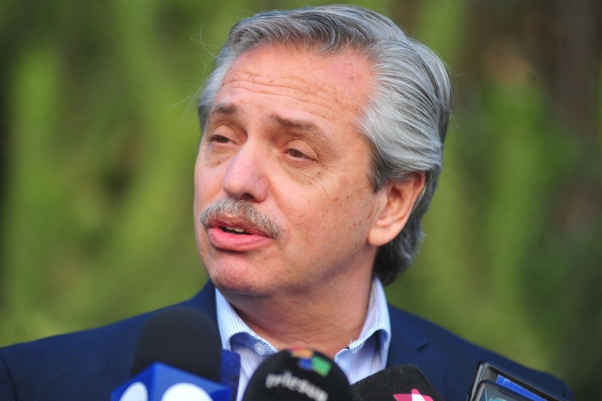 Argentina fecha fronteiras por 15 dias para combater coronavírus
