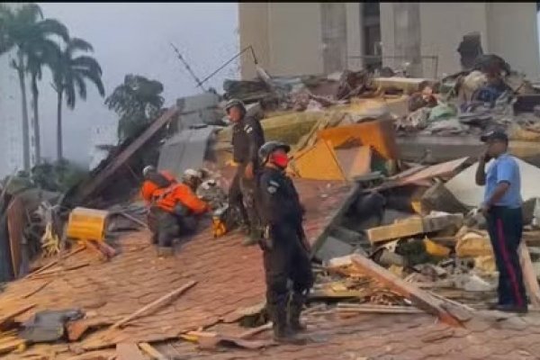 [Resposta à tragédia na Venezuela após terremotos deve durar meses, diz dirigente]