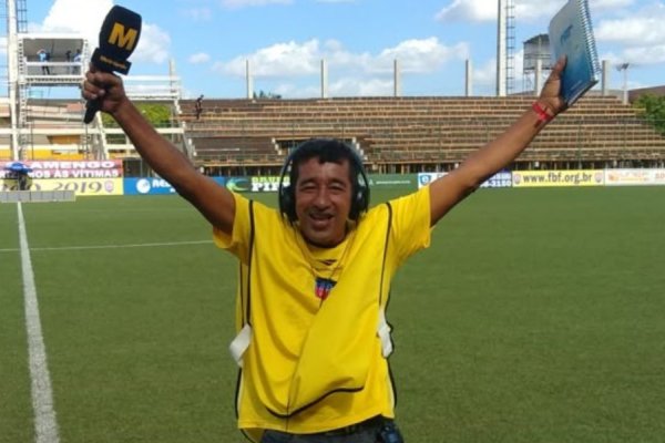 [Morre, aos 58 anos, radialista baiano Tony Carneiro]