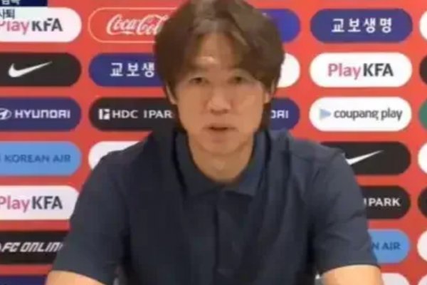 [Treinador da Coreia do Sul pede demissão após eliminação na fase de grupos da Copa do Mundo]