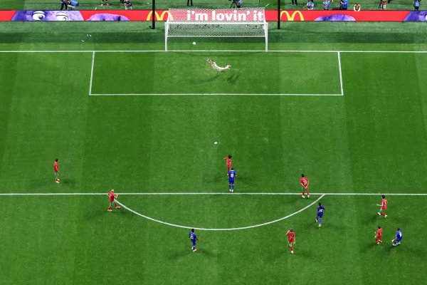 [Segunda-feira com oitavas de final da Copa do Mundo 2026; confira os jogos de hoje ]