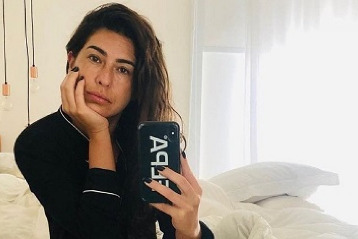 Fernanda Paes Leme anuncia que está com coronavírus