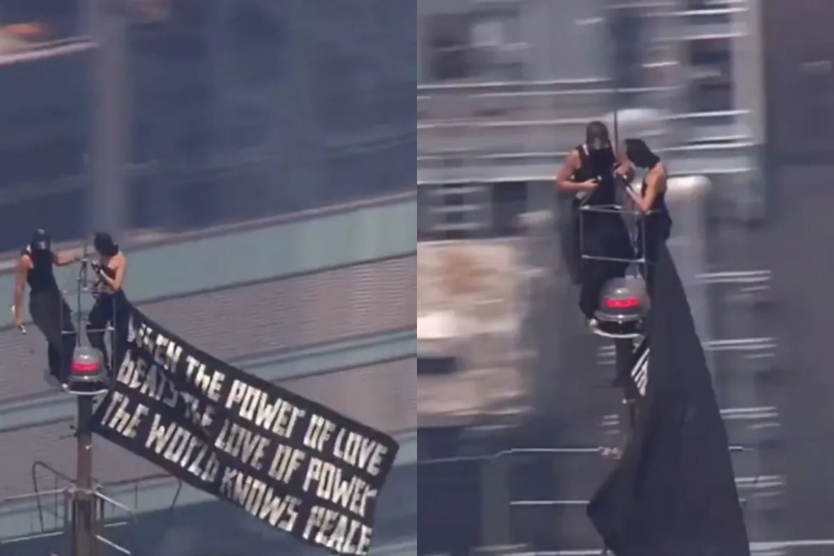 Casal é preso após escalar o topo do Empire State, em Nova York, para protestar