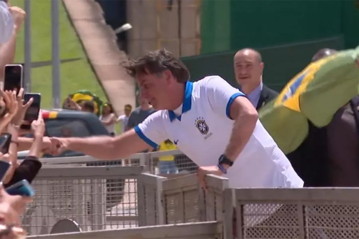 Pedido de Impeachment de Bolsonaro é Trends Topics no Twitter