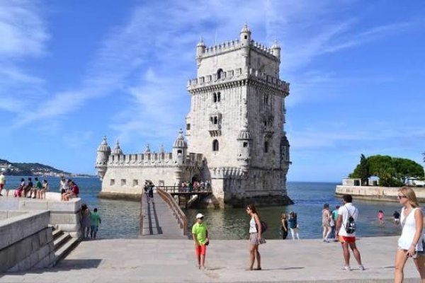 [Europa se prepara para terceira onda de calor; adaptação e mortes preocupam]