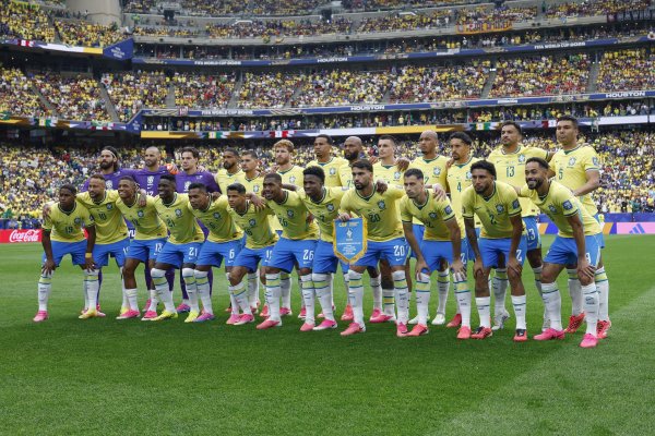 [Somente um jogador da Seleção voltou ao Brasil com a CBF; saiba quem]