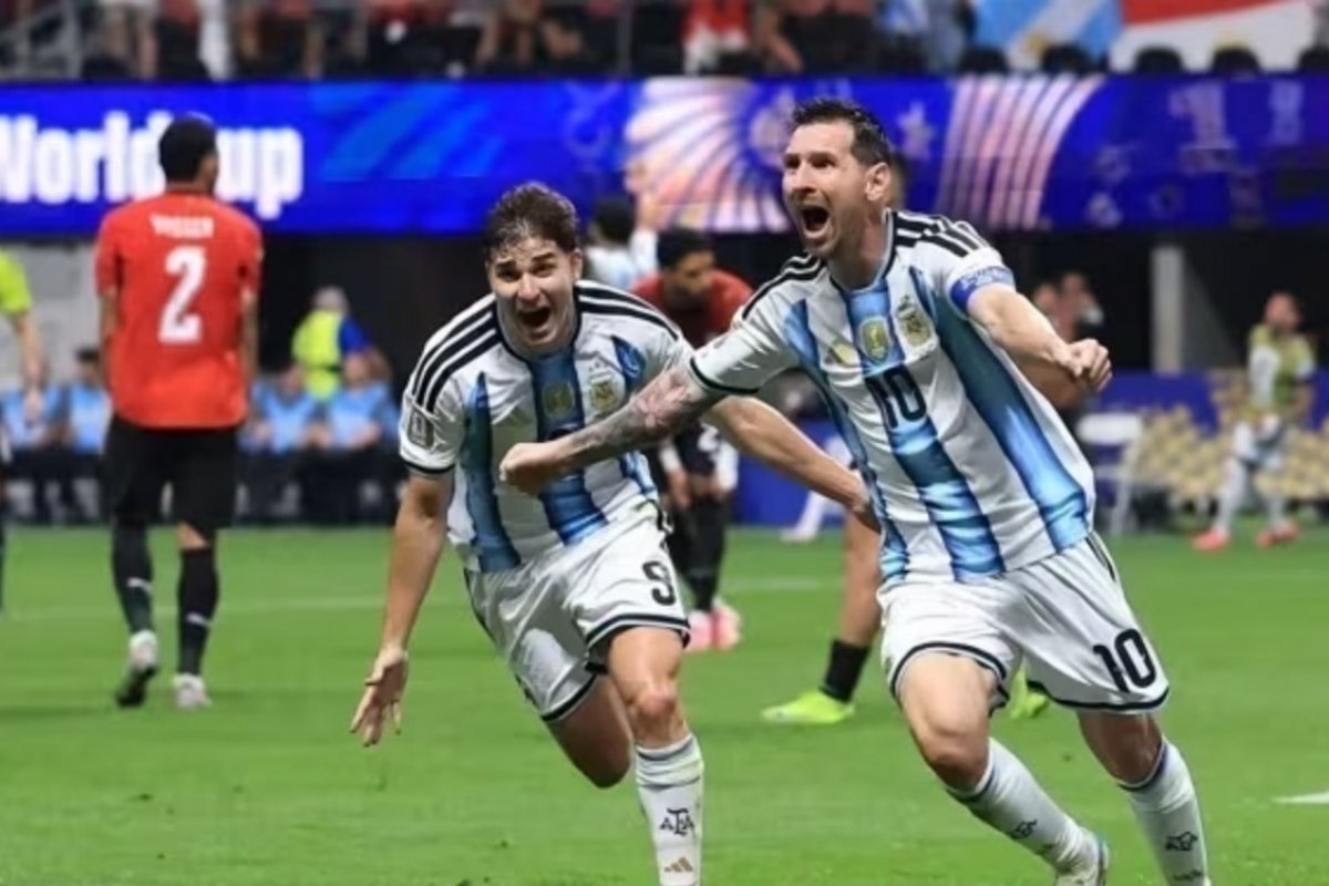 FBI investiga movimentação de US$ 300 milhões da Federação Argentina de Futebol nos EUA