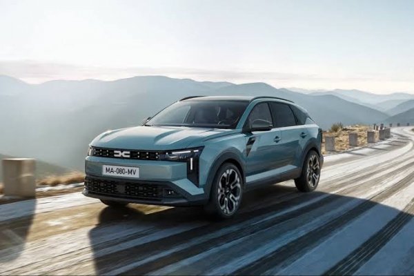 [Renault Koleos “cupê” chega à Europa e antecipa motor híbrido para o Brasil]