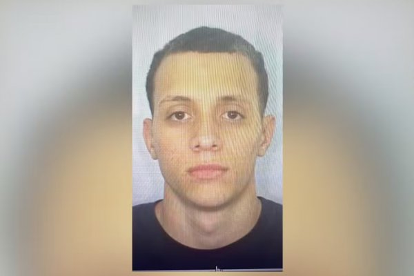 [Polícia tenta prender foragido por estupro coletivo em Botafogo, no Rio ]