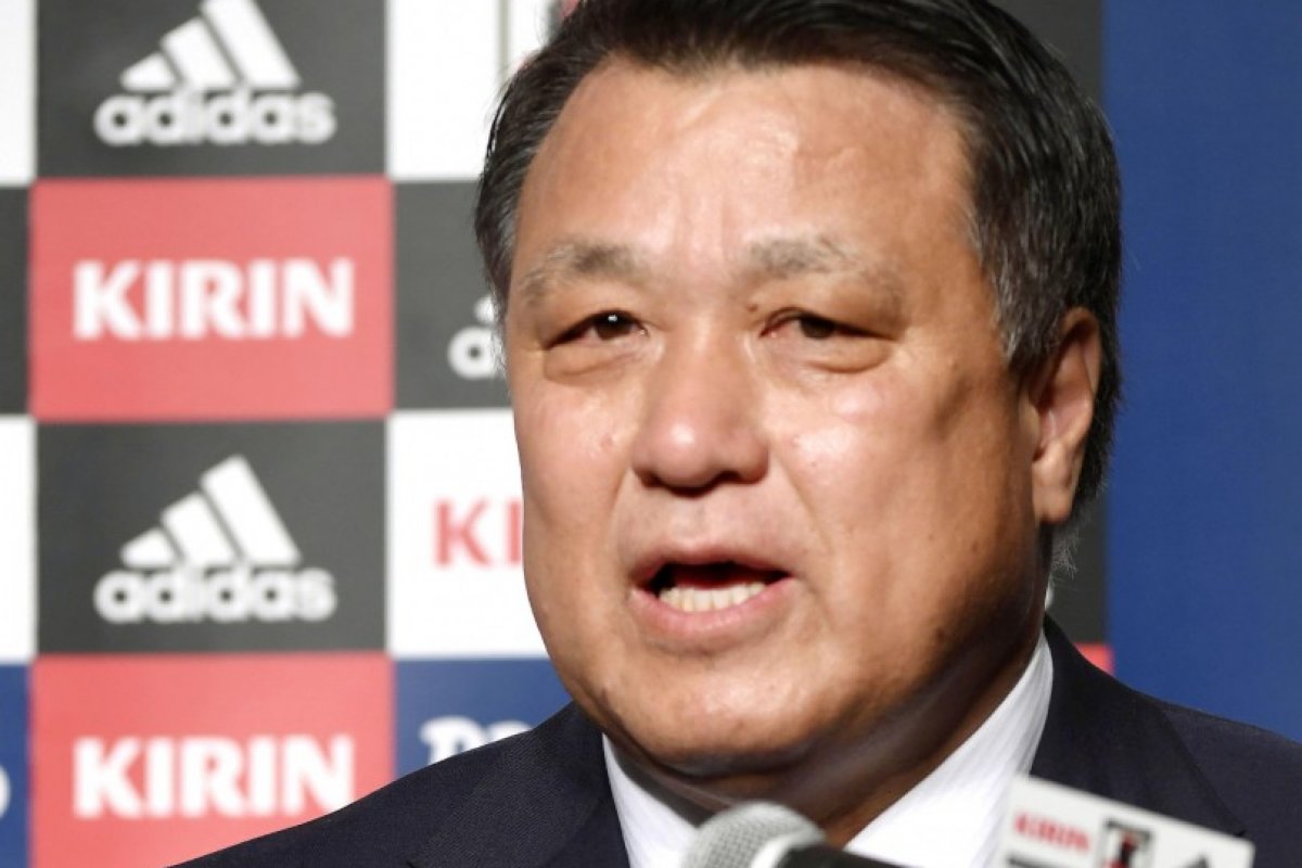 Vice-presidente do Comitê Olímpico Japonês testa positivo para coronavírus