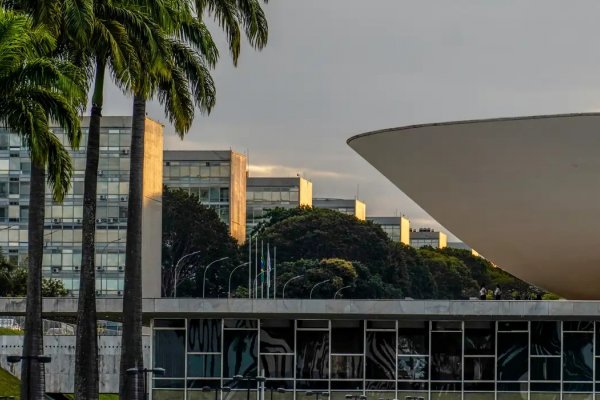 [Congresso se aproxima do recesso sem votar PEC 6x1 e PL da Misoginia]