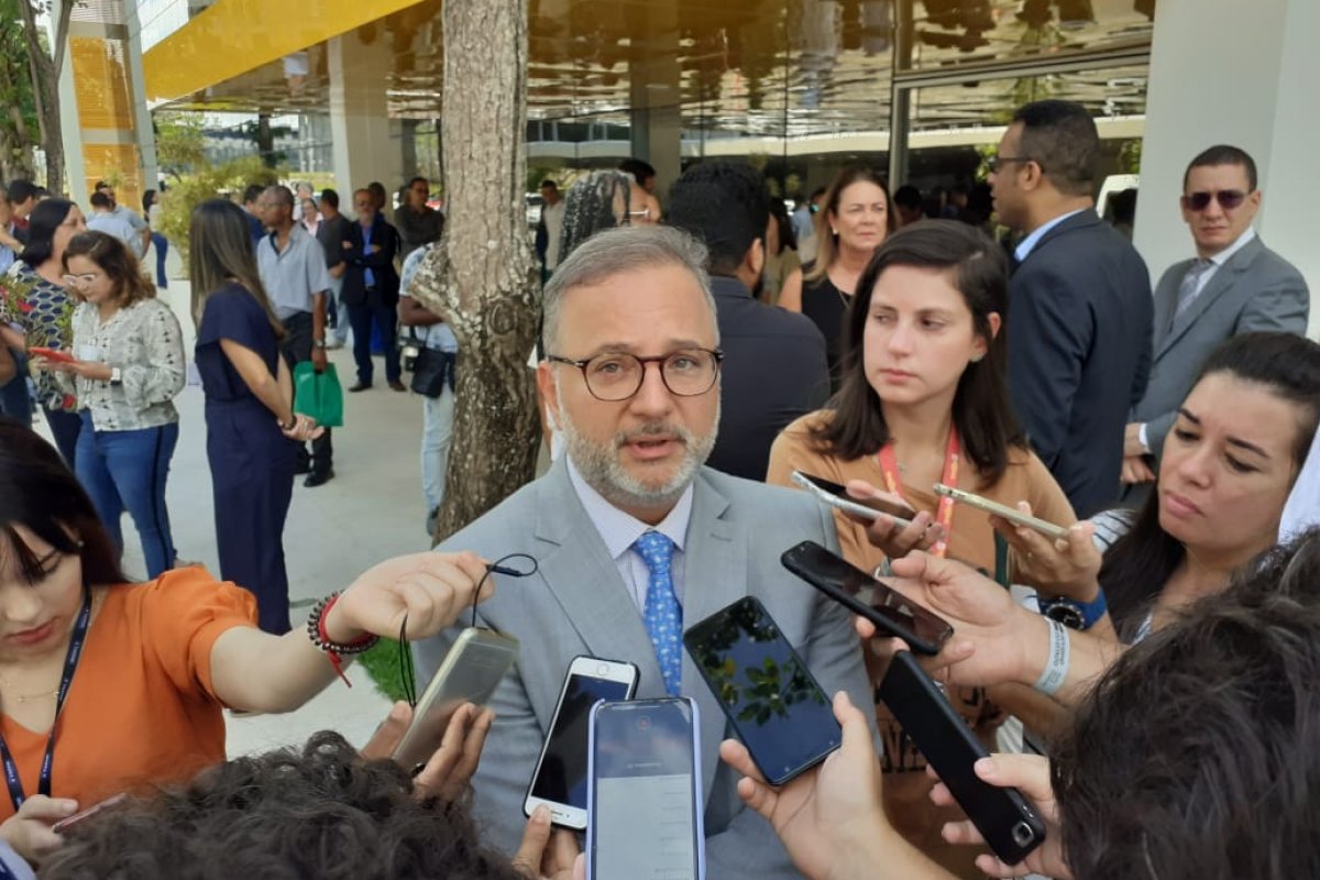 Governo do Estado já gastou R$ 10 milhões em ações de combate ao novo coronavírus, diz Fábio Vilas-Boas