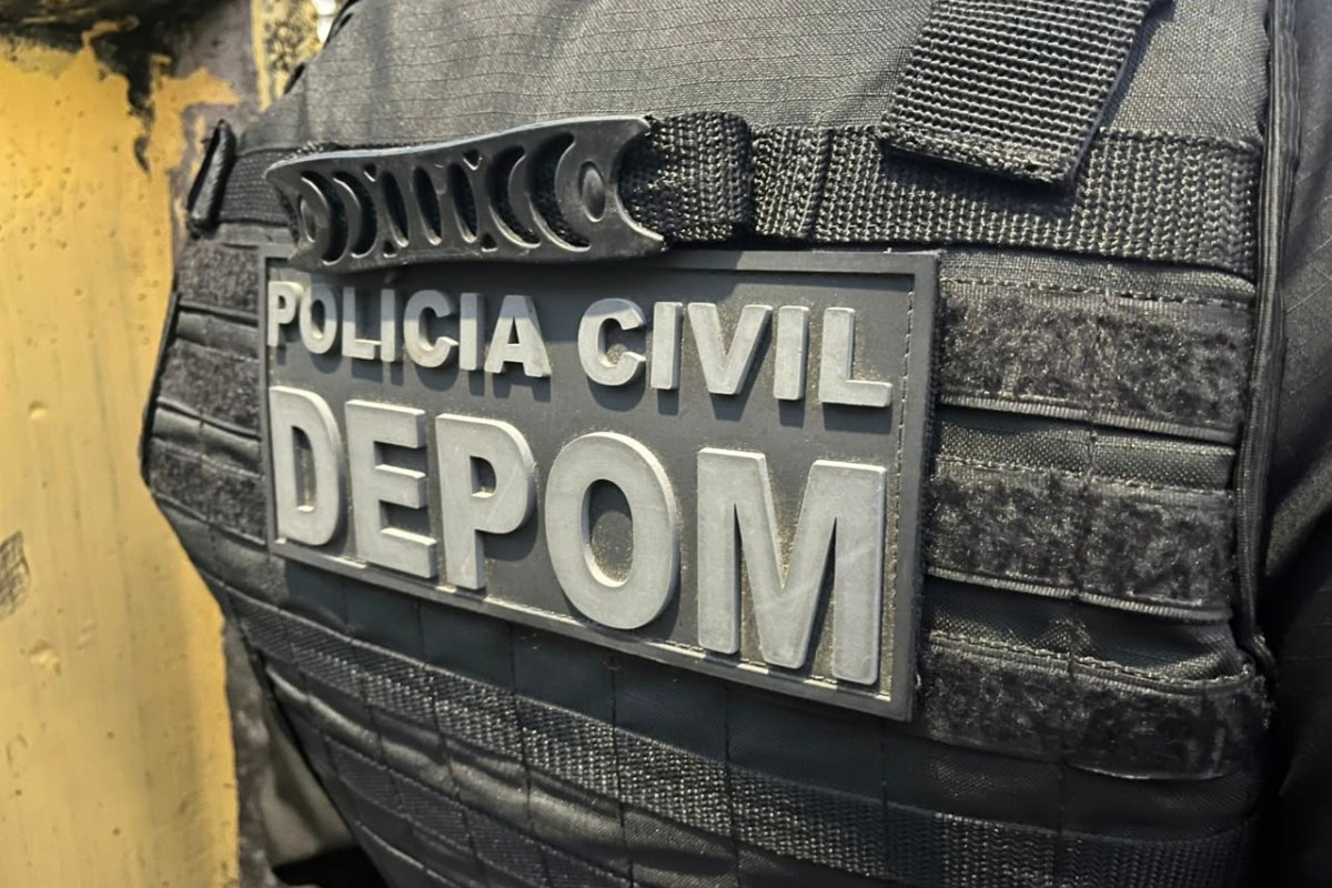 Homem é preso em operação contra grupo suspeito de cometer roubos em Salvador