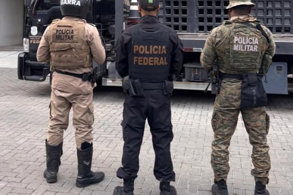 [Funcionários do Porto de Salvador são presos em operação da PF contra tráfico internacional de drogas]