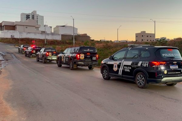 [Polícia apreende 200 canetas emagrecedoras em Barreiras]