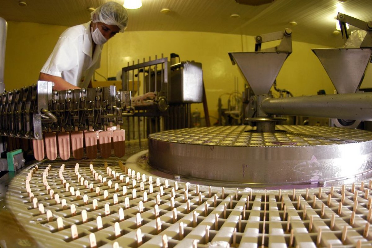 Ipea aponta aumento da demanda por bens industriais