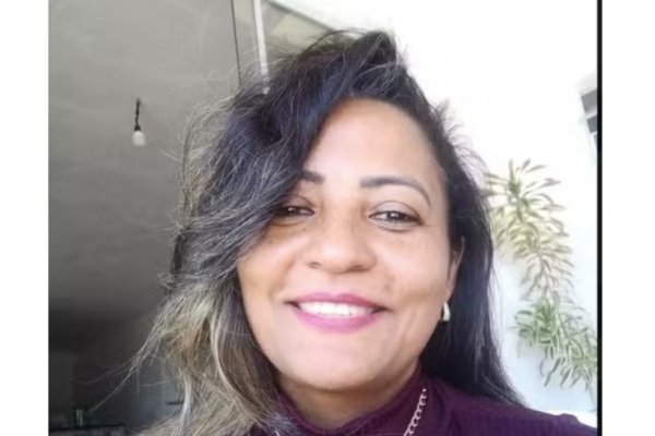 [Mulher é encontrada morta dentro de casa; namorado é principal suspeito]