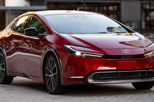 [Toyota Prius: vendas caem até 42% nos EUA ]