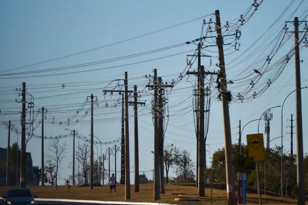 [Mais de 330 mil famílias baianas podem perder benefício da Tarifa Social na conta de energia ]