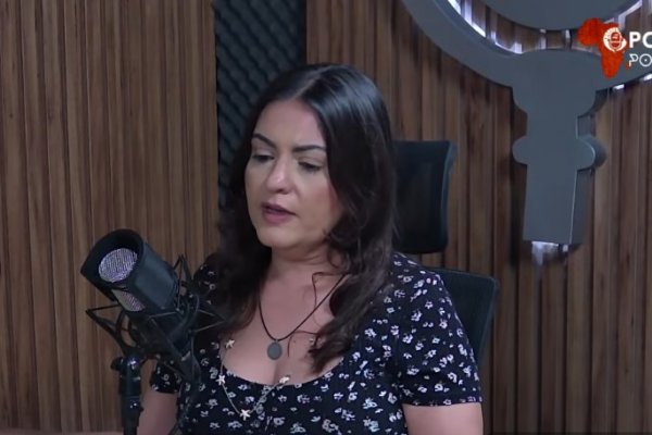 [Janine Neves destaca desafios enfrentados por intelectuais negros no reconhecimento de suas contribuições históricas]