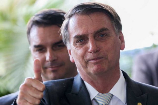 [Defesa de Bolsonaro recorre contra proibição de manifestações político-eleitorais]